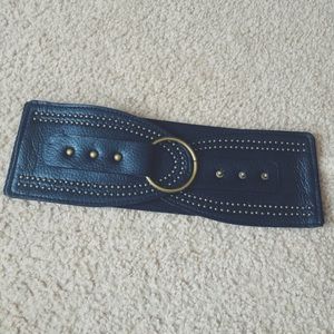 black & gold studded belt.